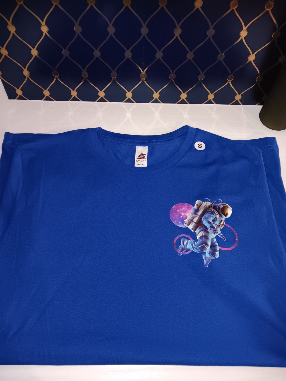 Unbranded Men's Royal Blue Short Sleeve Tee with Astronaut Graphic